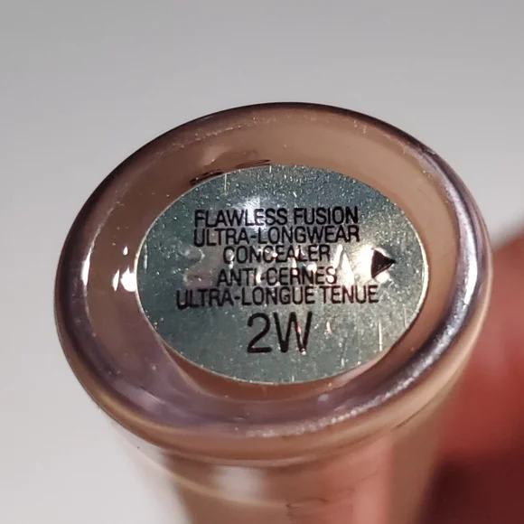 NWOT Laura Mercier Flawless Fusion Ultra Long Lasting Concealer, 0.23-oz - Picture 5 of 5